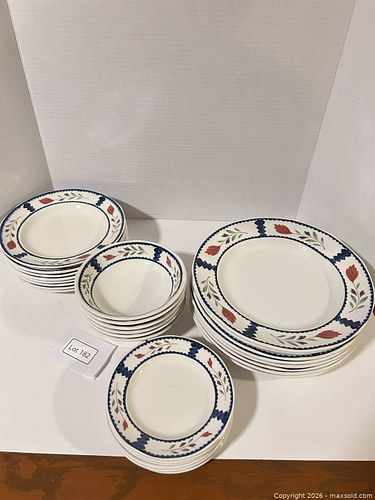 Lot #182 (1 of 4)