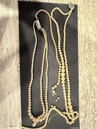 Pearls  (1 of 4)
