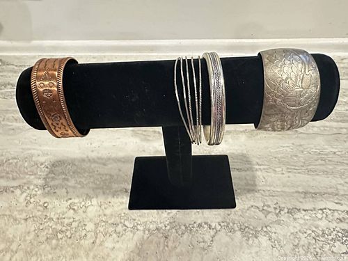 Lot #438 (1 of 10)