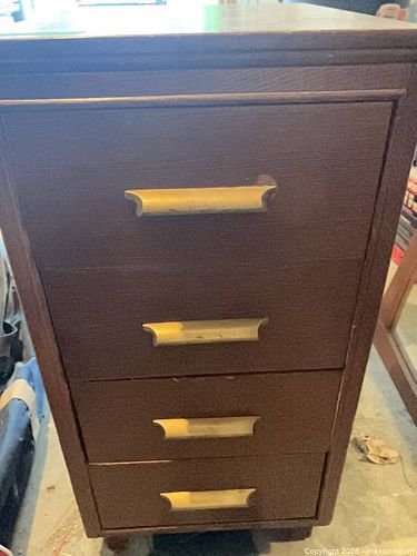 Lot #25 (1 of 6)
