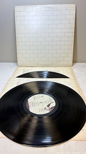 Lot #18 (1 of 3)