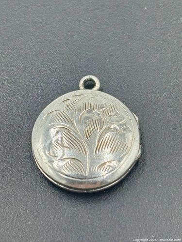 Lot #51 (1 of 4)