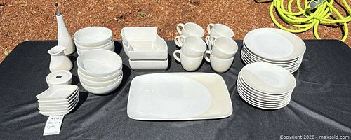 Lot #475 (1 of 19)