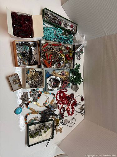 Lot #342 (1 of 6)