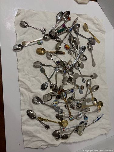 Souvenir & Collectible Novelty Spoons  (1 of 4)