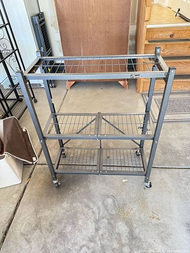 Lot #205 (1 of 6)