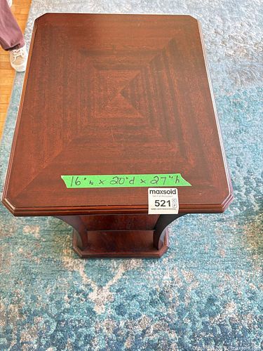Lot #521 (1 of 5)