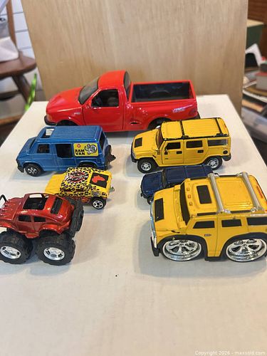 Lot #66 (1 of 17)