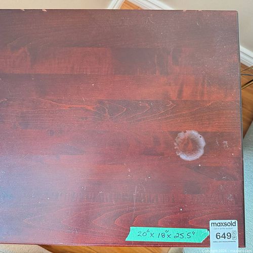Lot #649 (1 of 12)