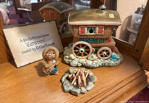 Lot #51 (1 of 16)