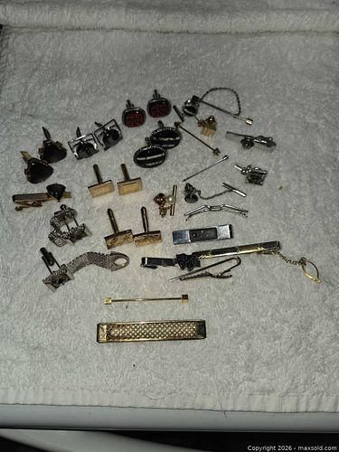 Cufflinks, Tie Bars & Lapel Pins  A (1 of 13)