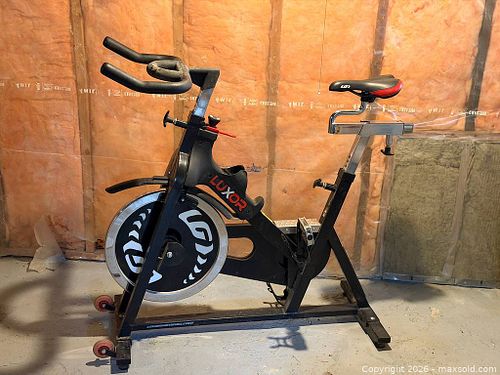 Luxor Indoor Cycling Spin Bike Exercise Bike (1 of 7)