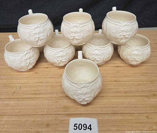 Lot #5094 (1 of 5)