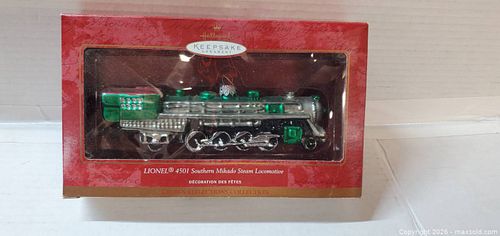 Lot #309 (1 of 3)