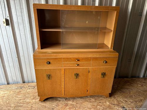 Lot #51 (1 of 19)