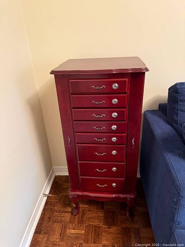 Lot #81 (1 of 6)