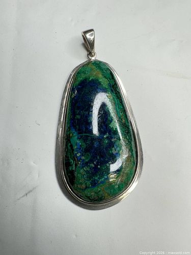 Lot #104 (1 of 5)