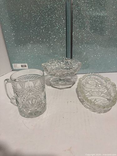 Lot #70 (1 of 8)