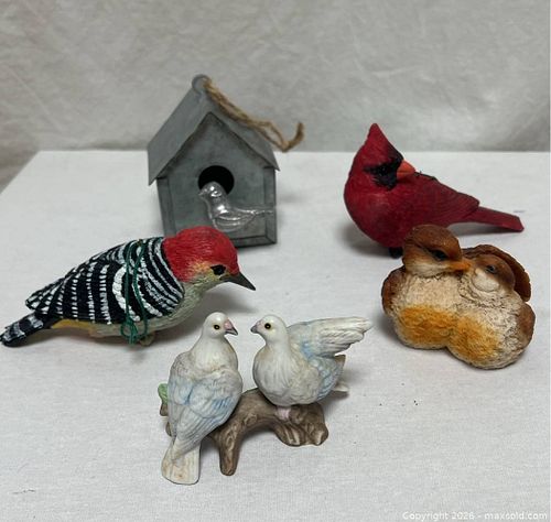 Lot #799 (1 of 9)