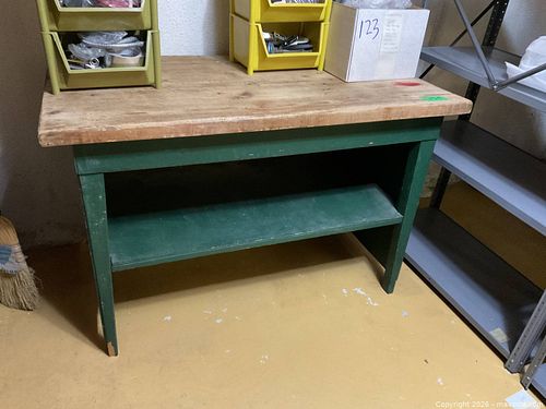 Solid Wood Workbench (1 of 4)