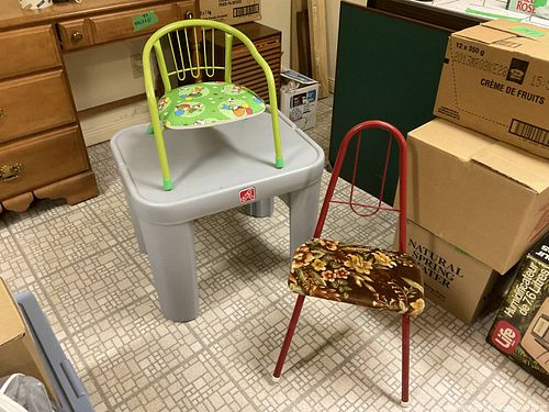 Step2 Table, Children's Metal Chairs, Hoolahoop (1 of 6)