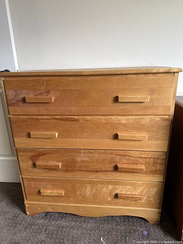 Wood Mid-Century 4-Drawer Dresser (1 of 5)