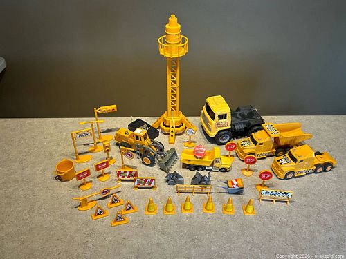 Lot #205 (1 of 20)