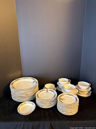 Lot #34 (1 of 15)