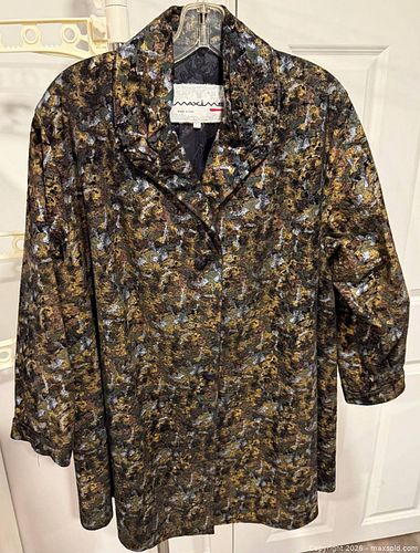 Lot #89 (1 of 4)