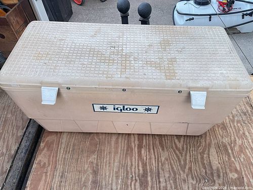 Lot #68 (1 of 6)