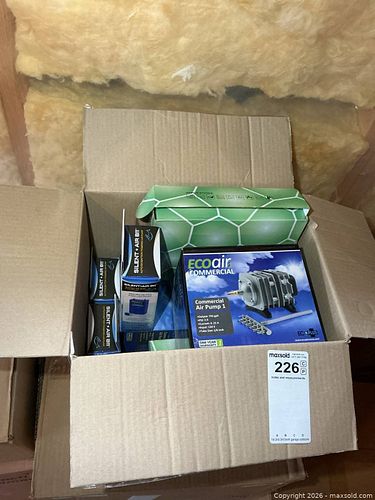 Lot #226 (1 of 9)