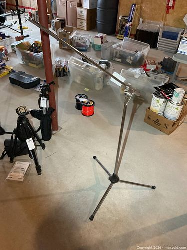 Lot #138 (1 of 6)
