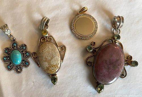 Lot #146 (1 of 4)