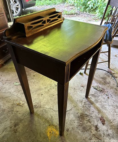 Lot #75 (1 of 11)