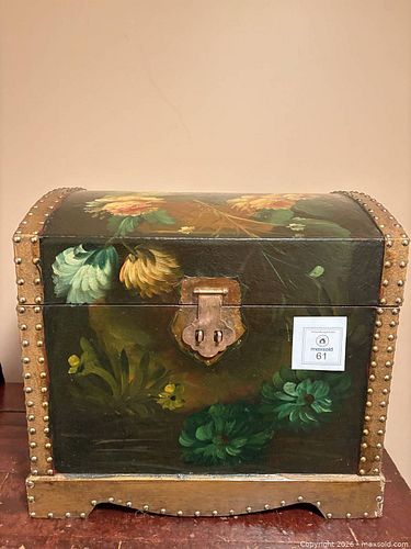 Lot #61 (1 of 13)