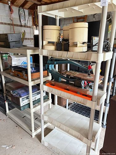 Storage shelves  (1 of 8)