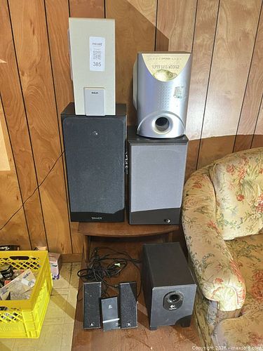 Subwoofers And Speakers (1 of 15)