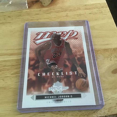 Michael Jordan Collectible card (1 of 3)
