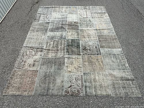 Lot #709 (1 of 10)