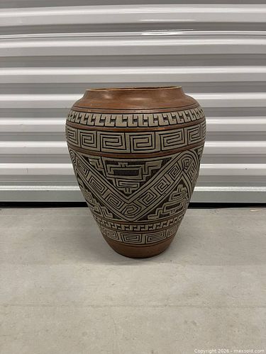 Lot #20 (1 of 7)