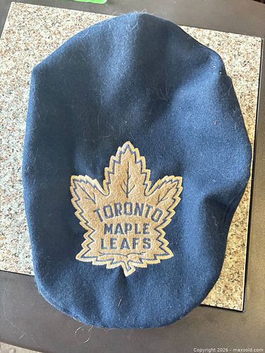 Lot #100 (1 of 10)
