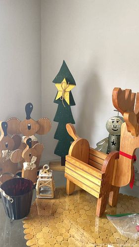 Lot #69 (1 of 8)