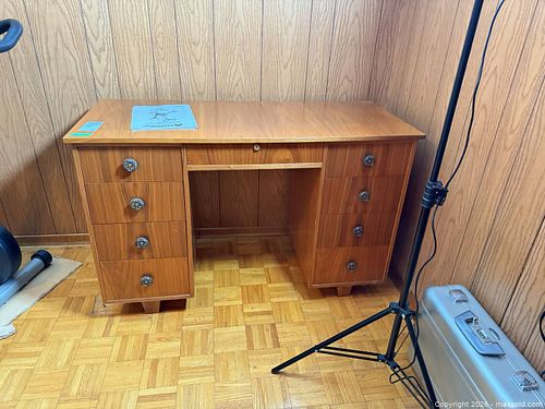 Vintage Wooden Desk D (1 of 7)