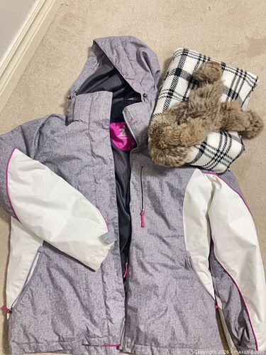 Ladies winter wear. A (1 of 5)