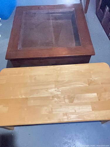 Two coffee tables. C (1 of 7)