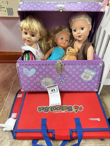 Dolls with Purple Storage Trunk & Red School Bag (1 of 4)