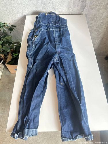 Lot #70 (1 of 4)