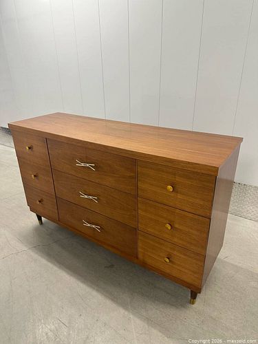 Lot #623 (1 of 13)