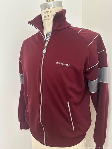 Lot #609 (1 of 7)