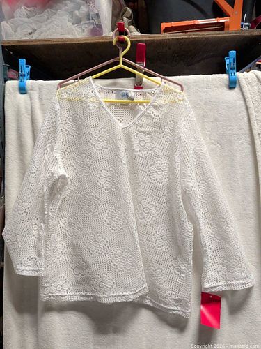 Lot #70 (1 of 4)